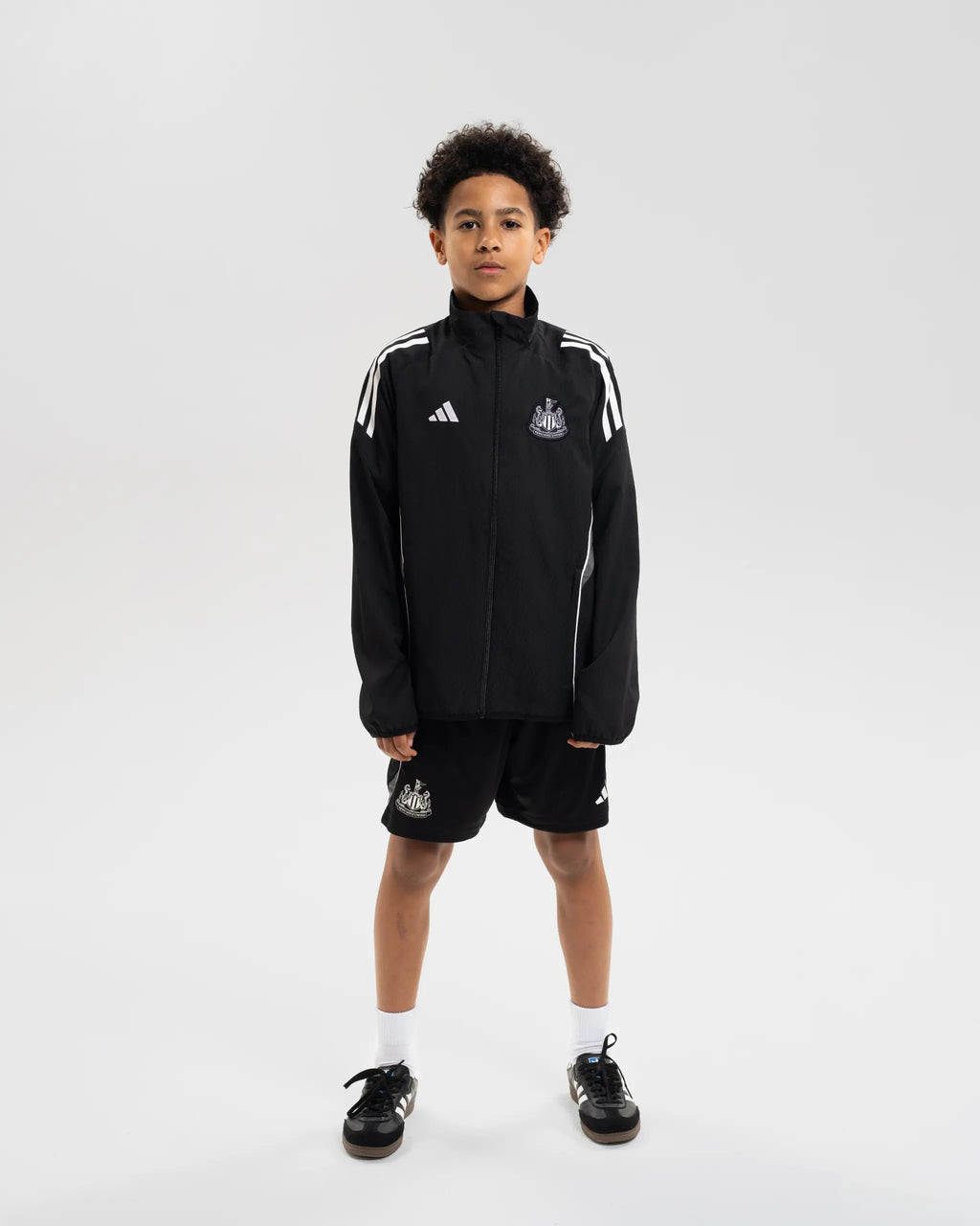 Newcastle United adidas 25/26 Coach's Black Edition Kids' Presentation Jacket