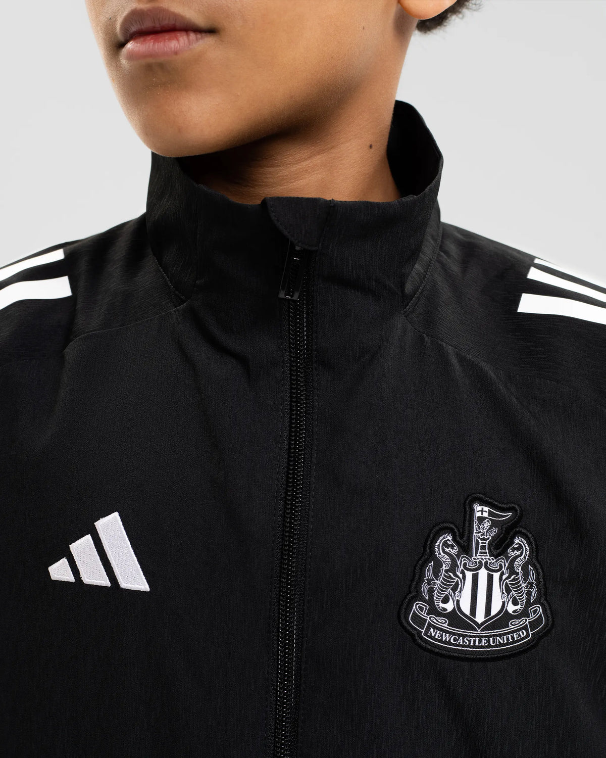 Newcastle United adidas 25/26 Coach's Black Edition Kids' Presentation Jacket