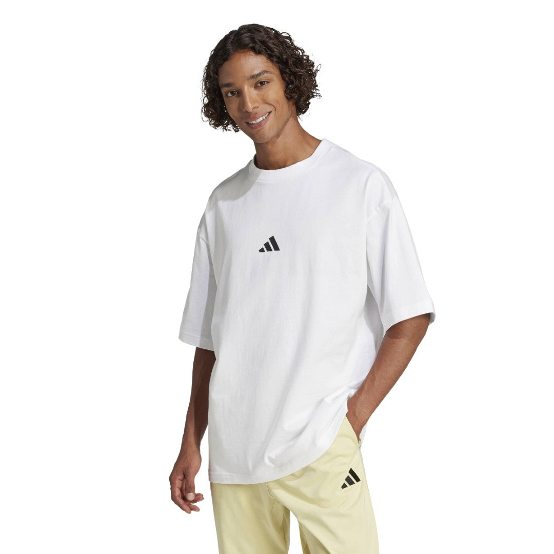 Future Icons Small Logo T-Shirt