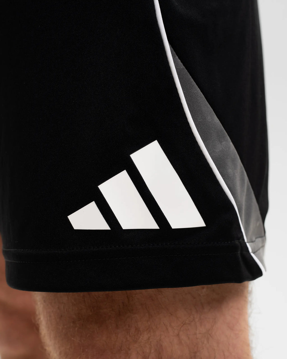 Newcastle United adidas 25/26 Coach's Black Edition Training Shorts