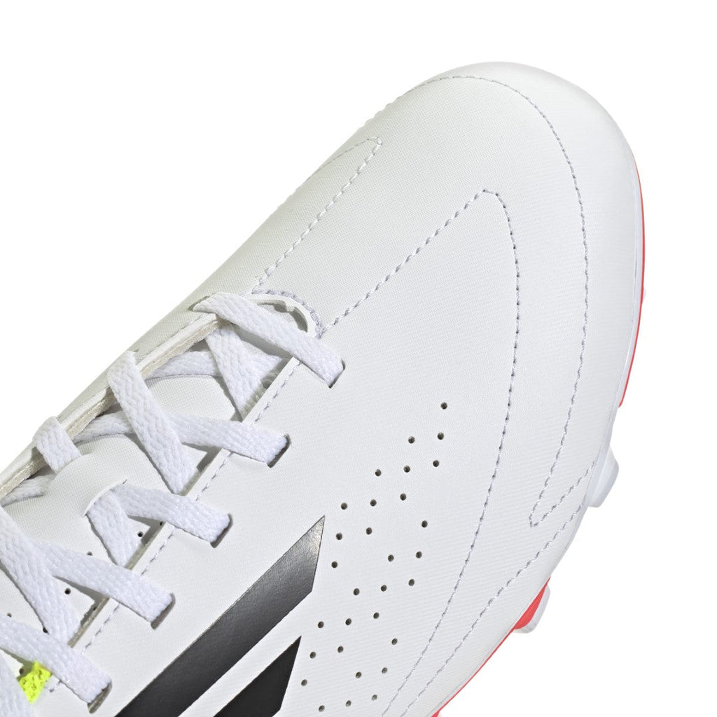 Deportivo III Flexible Ground Shoes
