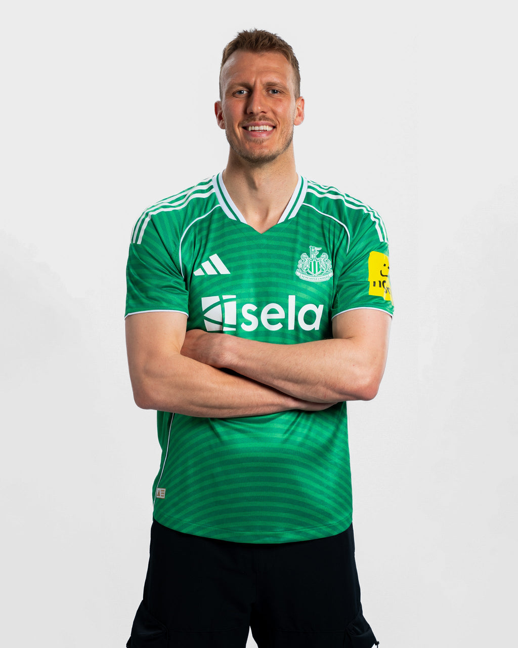 Newcastle United adidas 25/26 Authentic Away Shirt