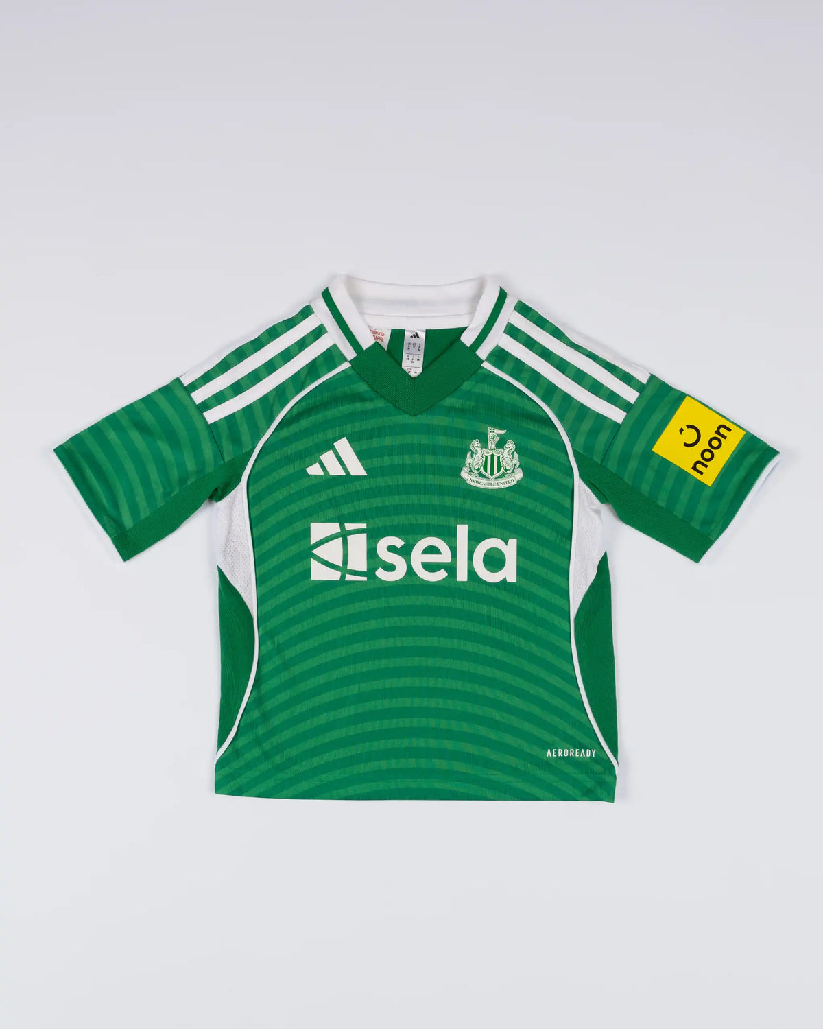 Newcastle United adidas 25/26 Away Mini Kit