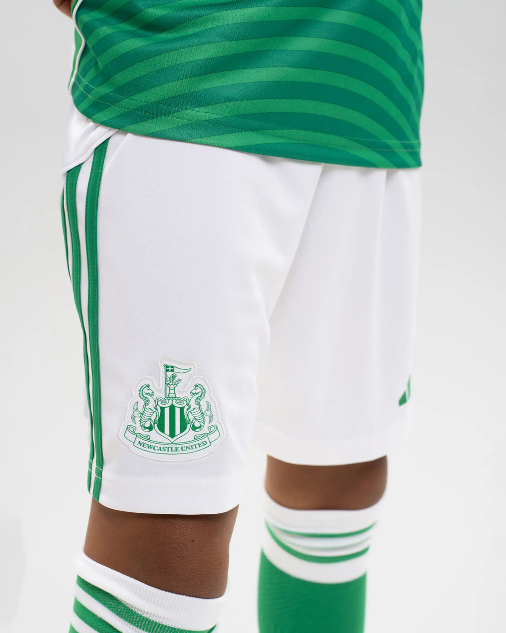 Newcastle United adidas Kids' 25/26 Away Shorts