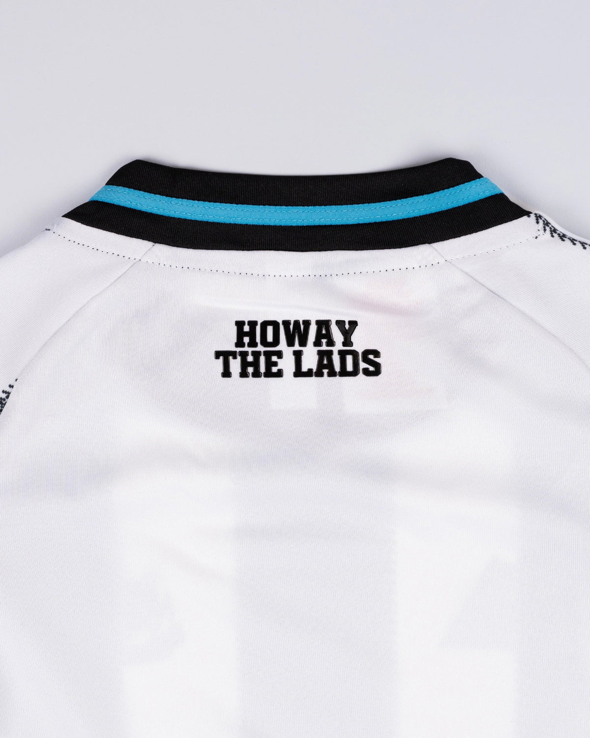 Newcastle United adidas 25/26 Home Mini Kit
