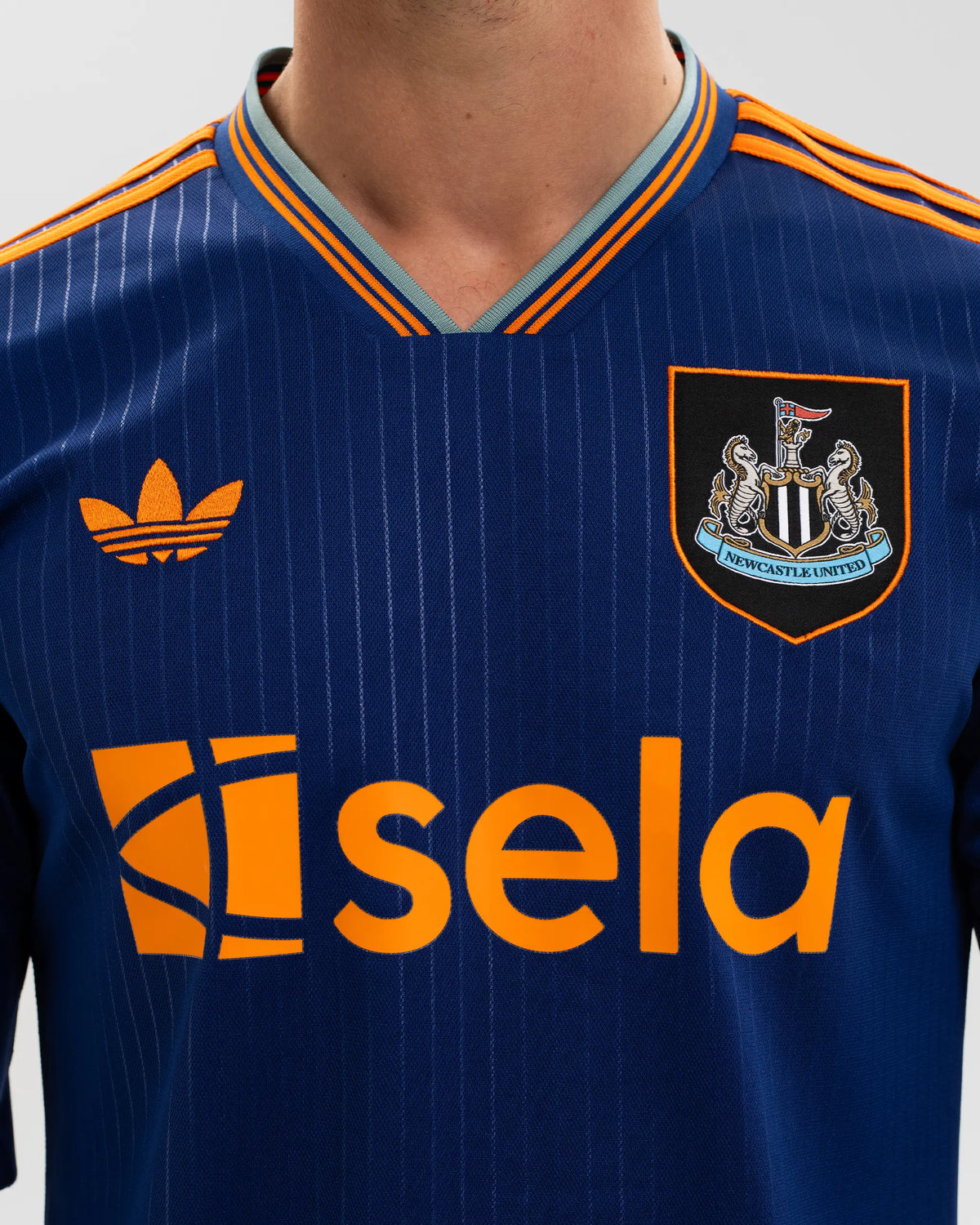 Newcastle United adidas 25/26 Long Sleeved Third Shirt