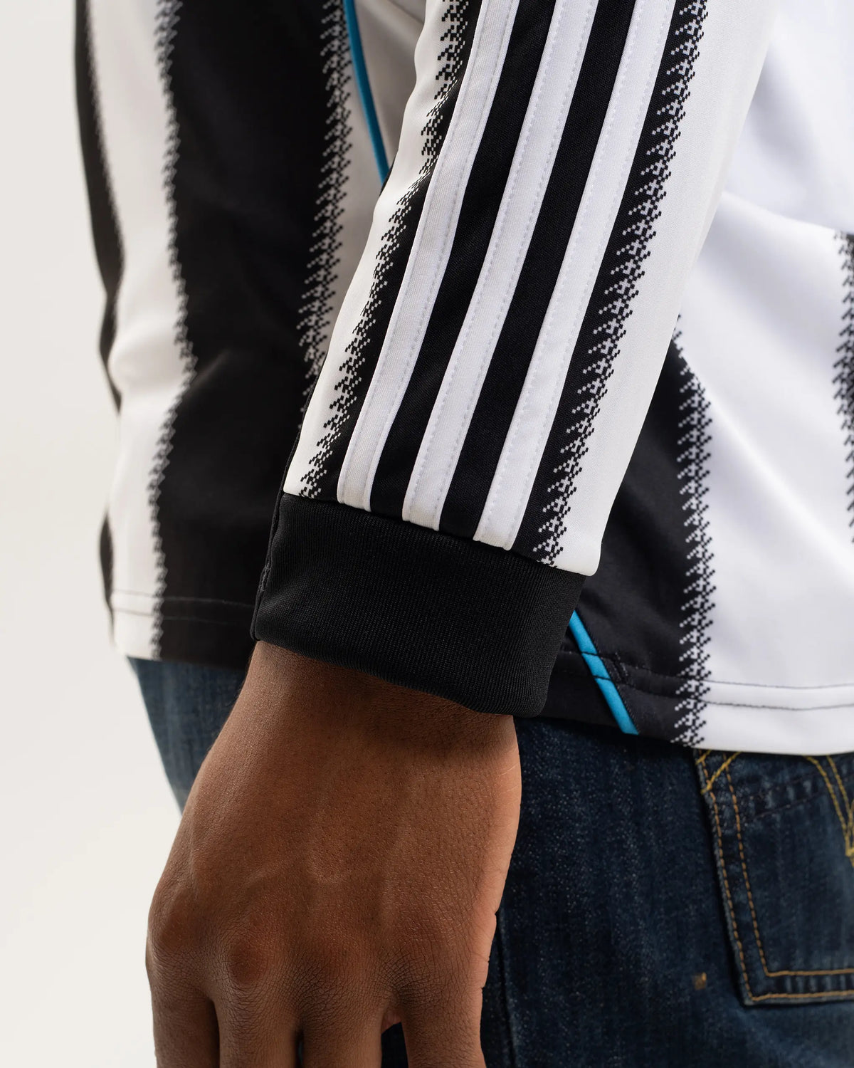 Newcastle United adidas Men's 25/26 Long Sleeve Home Shirt