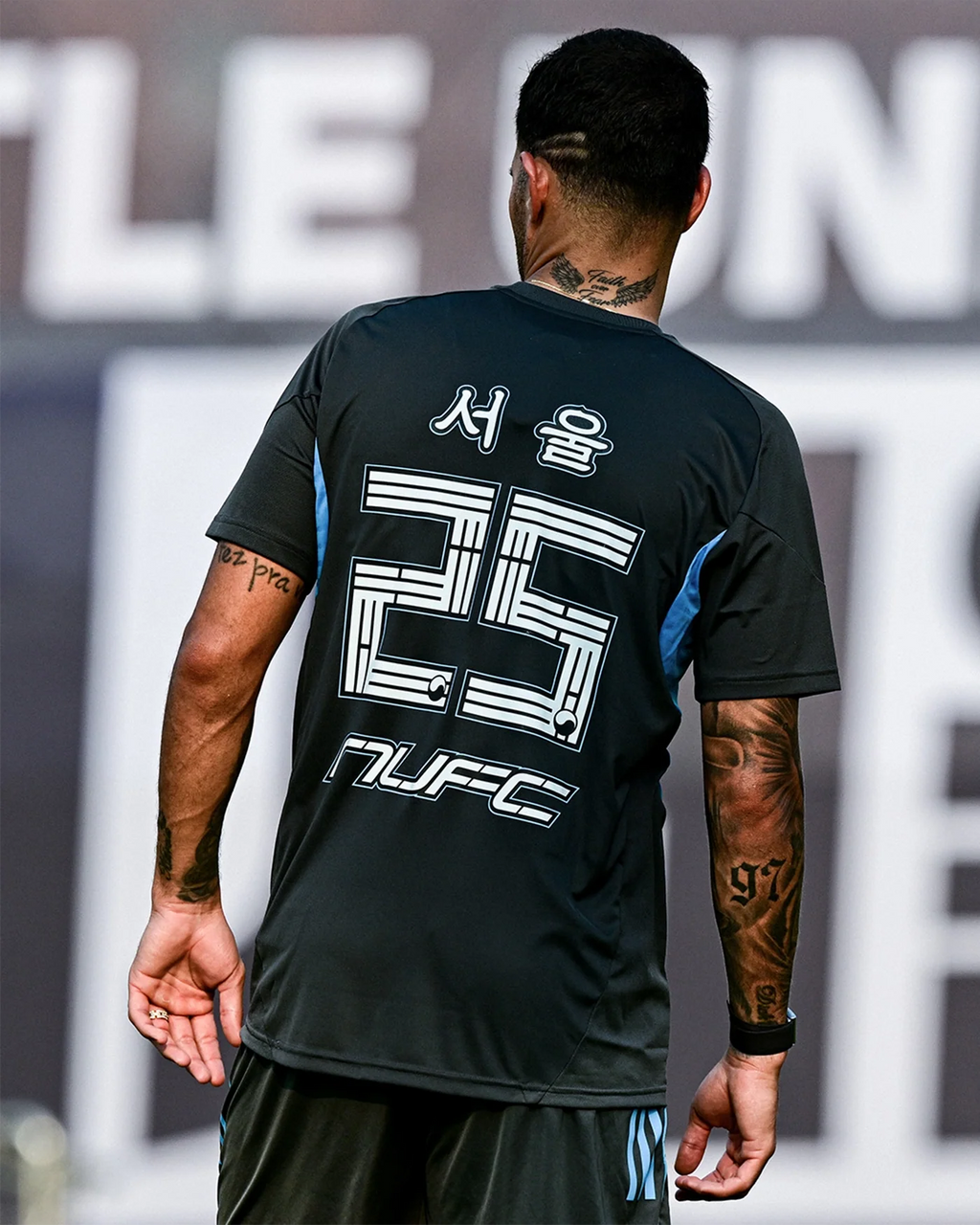 Newcastle United adidas 25/26 Players Range Men's Grey Training Shirt Pre-Season Edition