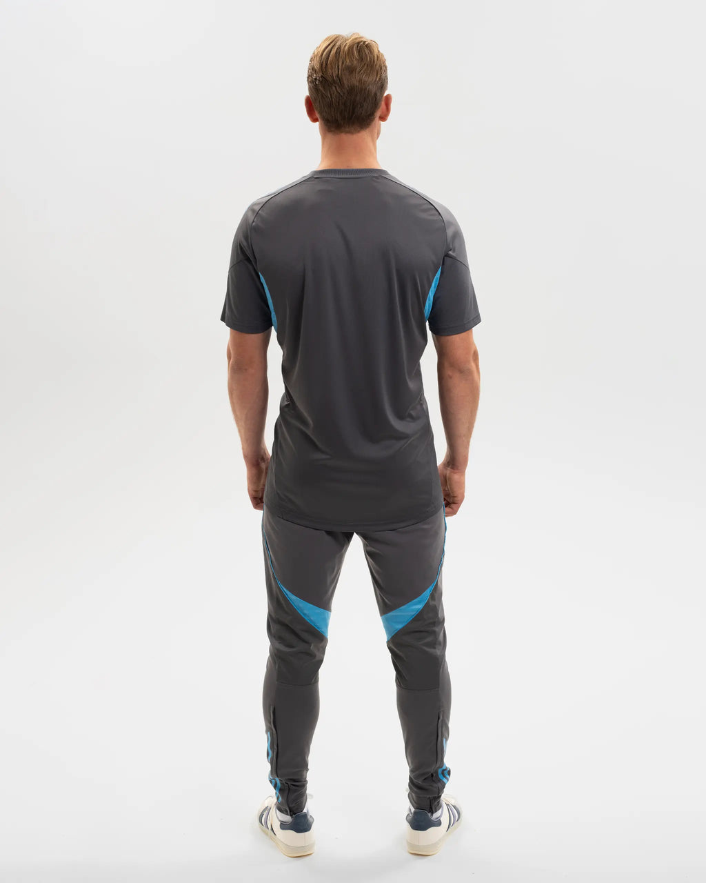 Newcastle United adidas 25/26 Players Range Grey Training Shirt