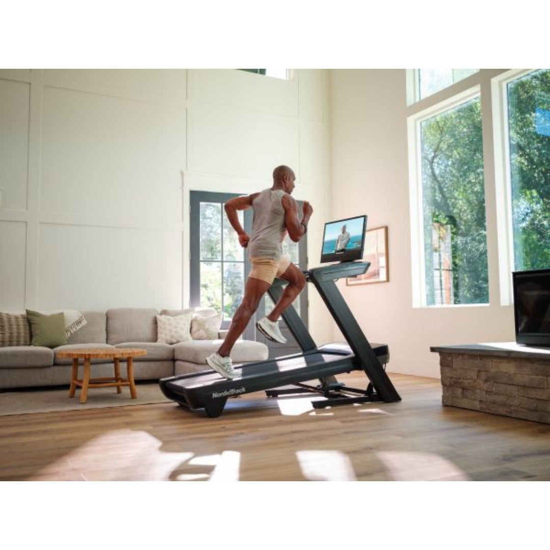 Commercial 2450 Treadmill