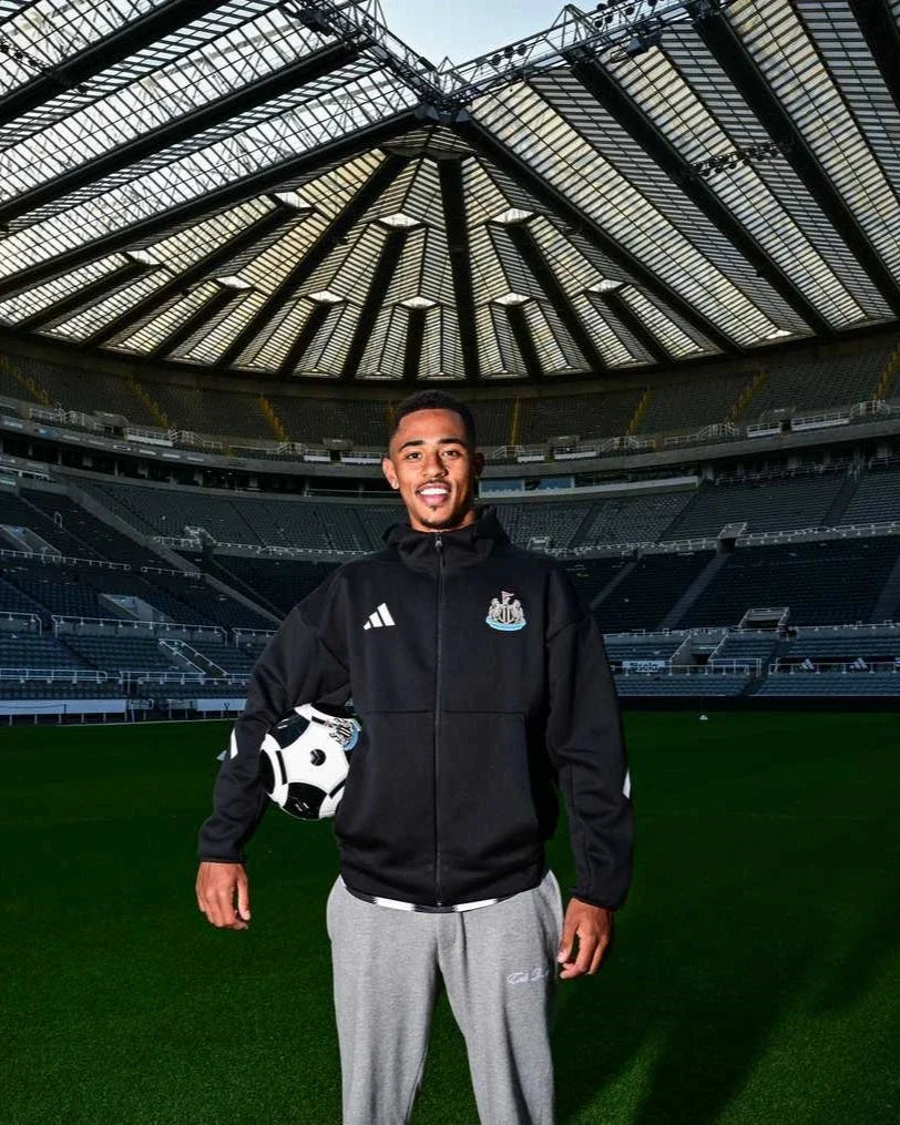 Newcastle United adidas 25/26 Black Anthem Jacket