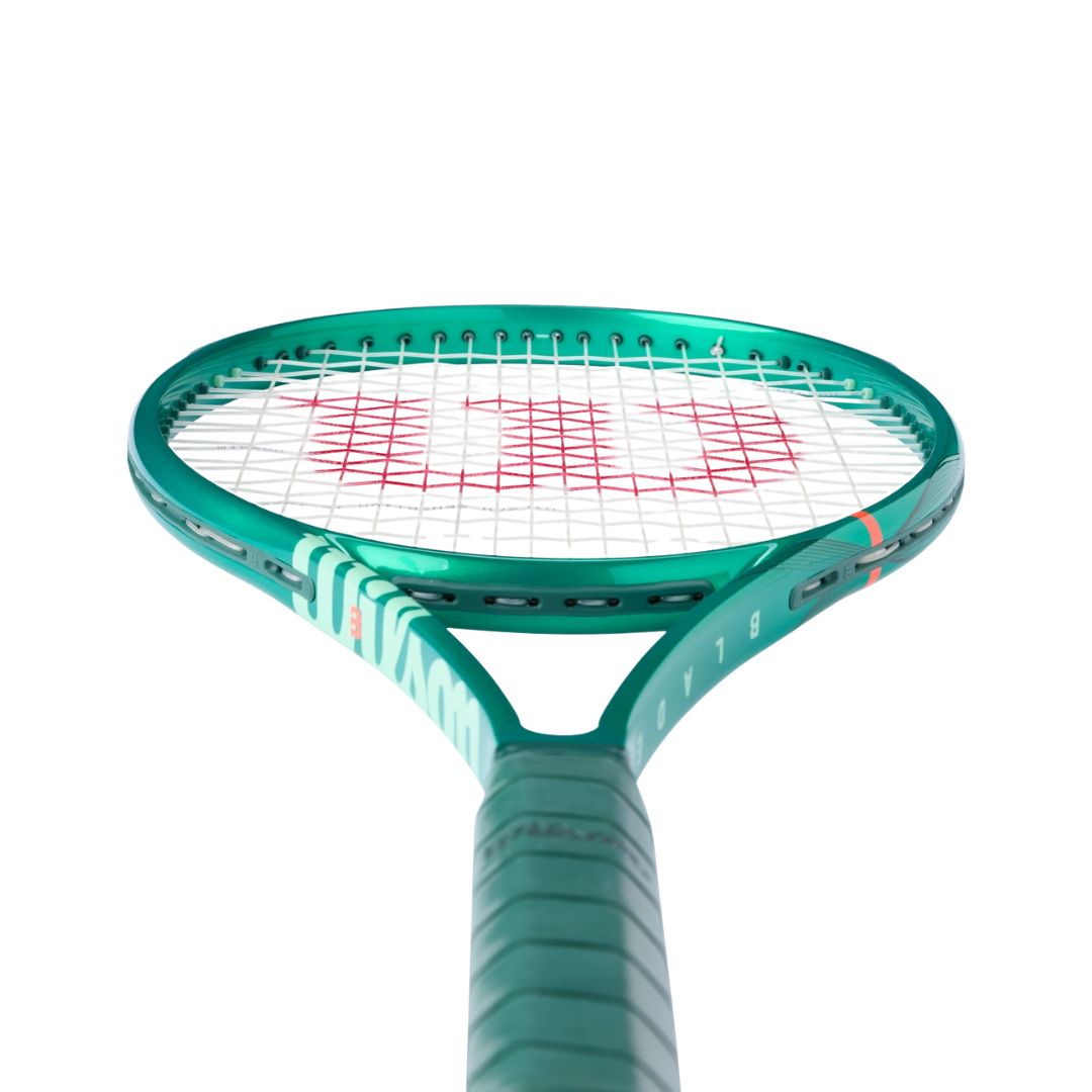 Blade 100UL V10 Tennis Racket